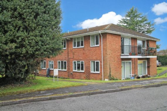 2 Bedroom Flat